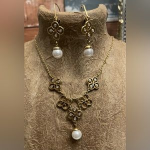 Retro Avon ‘Y’ Necklace & Earring Jewelry 2pc Set